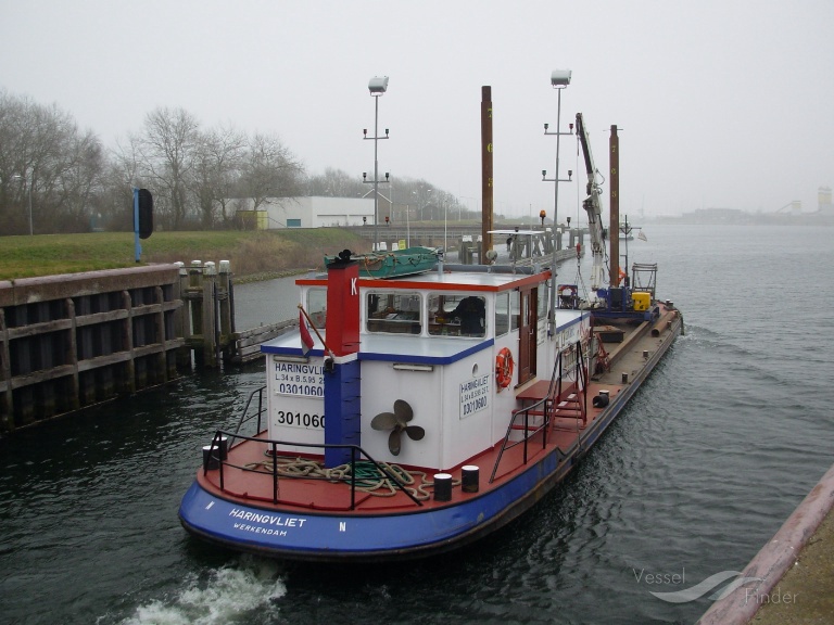 haringvliet (Dredging or UW ops) - IMO , MMSI 244750893, Call Sign PI3159 under the flag of Netherlands