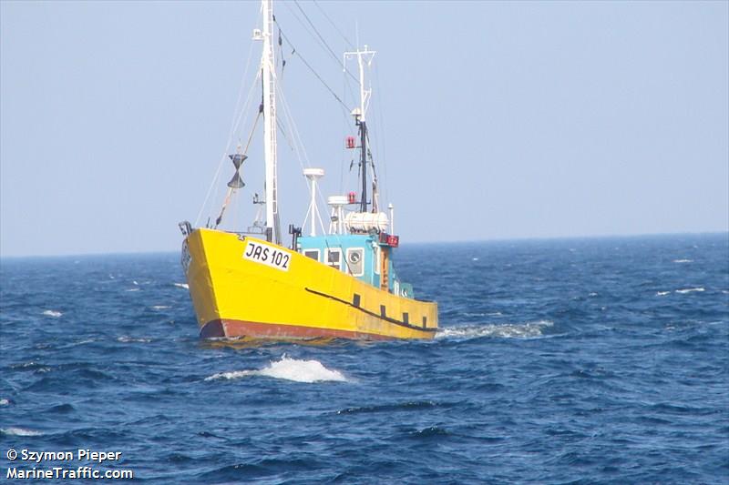 jas 102 (Fishing vessel) - IMO , MMSI 261004380, Call Sign SPG2234 under the flag of Poland