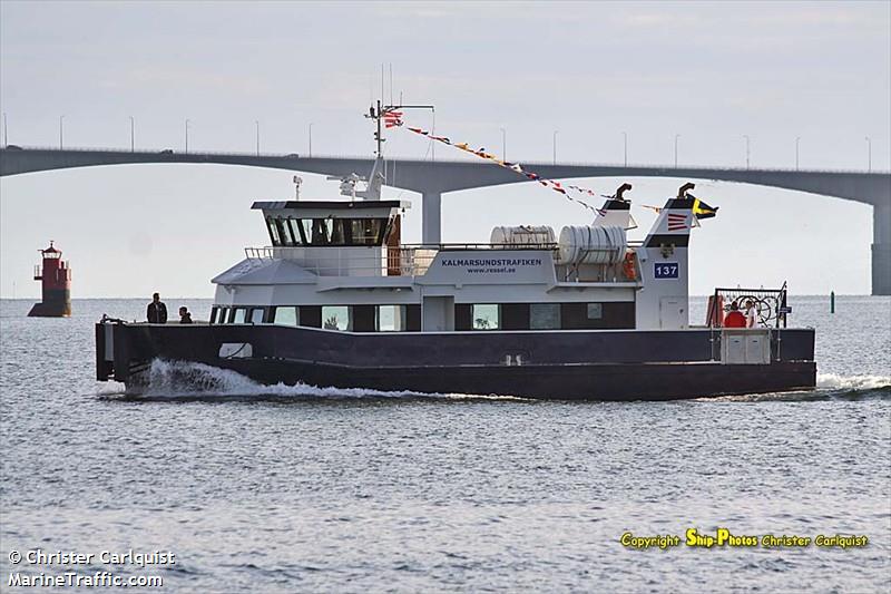 dessi (Passenger ship) - IMO , MMSI 265670330, Call Sign SHUP under the flag of Sweden