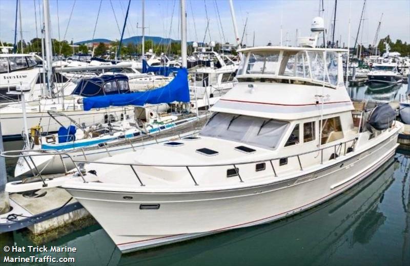 hat trick (Pleasure craft) - IMO , MMSI 338362095, Call Sign WBJ2313 under the flag of USA