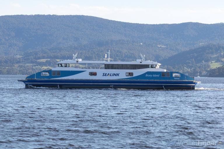mv nairana (Unknown) - IMO , MMSI 503096170 under the flag of Australia