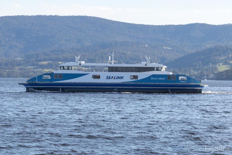 mv nairana (Passenger ship) - IMO , MMSI 503096170 under the flag of Australia