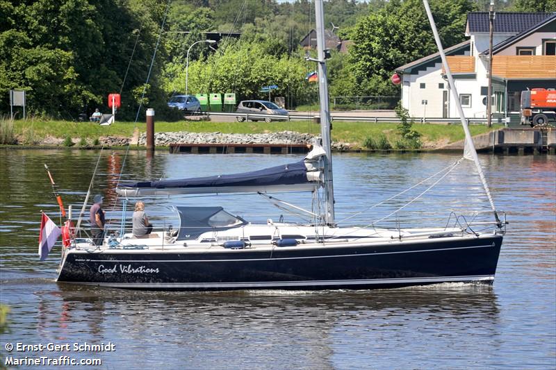 good vibrations (Sailing vessel) - IMO , MMSI 244130034, Call Sign PG8587 under the flag of Netherlands