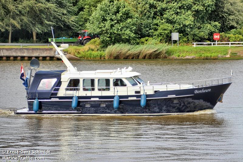 bonheure (Pleasure craft) - IMO , MMSI 244140725, Call Sign PF7498 under the flag of Netherlands