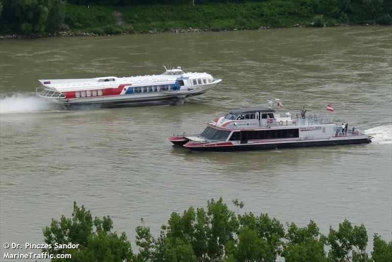 twin city liner 1 (Passenger ship) - IMO , MMSI 244316099, Call Sign PA5116 under the flag of Netherlands