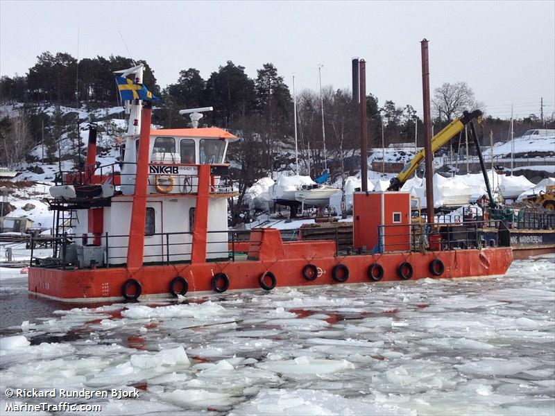 johan (Diving ops) - IMO , MMSI 265628610, Call Sign SGYX under the flag of Sweden