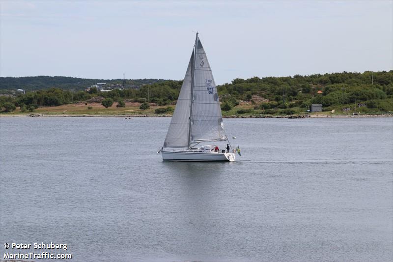 amanou (Pleasure craft) - IMO , MMSI 265704860, Call Sign SA5688 under the flag of Sweden