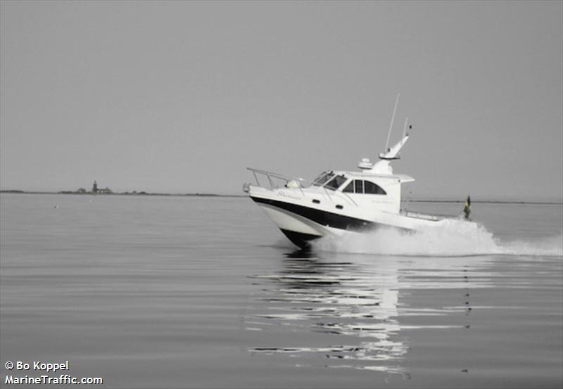 shamwari (Fishing vessel) - IMO , MMSI 265739630, Call Sign SFD2249 under the flag of Sweden