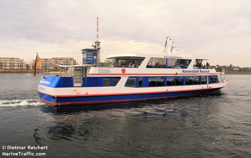 hansestadt rostock (Passenger ship) - IMO , MMSI 211506730, Call Sign  211022 under the flag of Germany