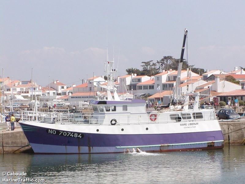 fv mare liberum (Fishing vessel) - IMO , MMSI 227426000, Call Sign FVHW under the flag of France