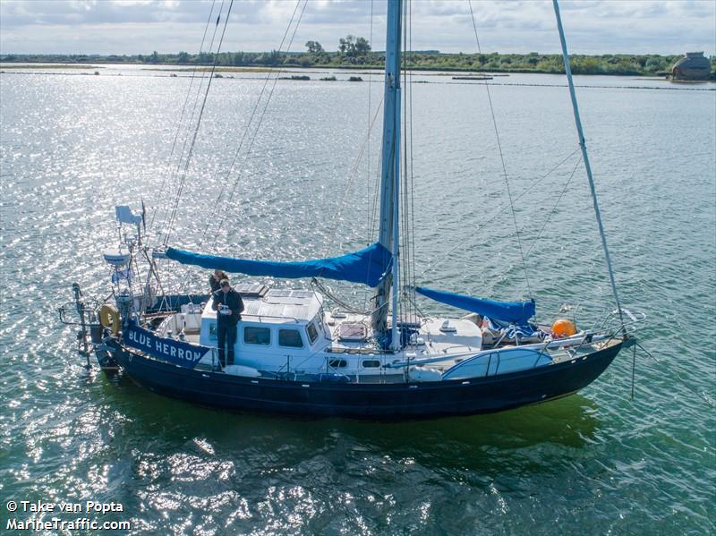 blue herron (Unknown) - IMO , MMSI 244150310 under the flag of Netherlands