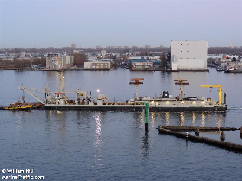 mosa (Dredging or UW ops) - IMO , MMSI 244790611, Call Sign PG4438 under the flag of Netherlands