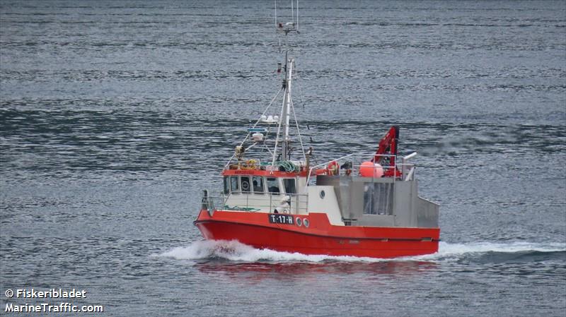 bergsvaag (Fishing vessel) - IMO , MMSI 257174820, Call Sign LK5021 under the flag of Norway