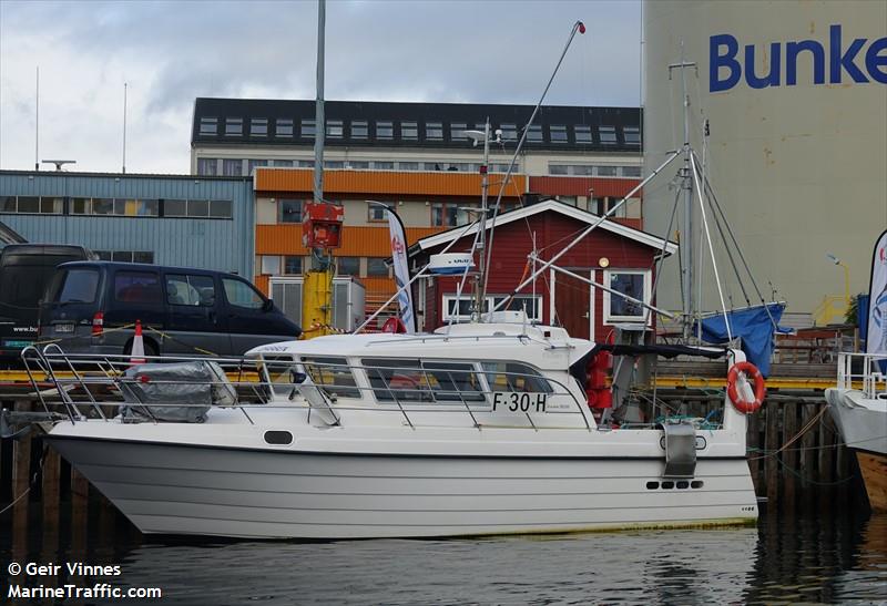 dabben (Fishing vessel) - IMO , MMSI 257247500, Call Sign LK9011 under the flag of Norway