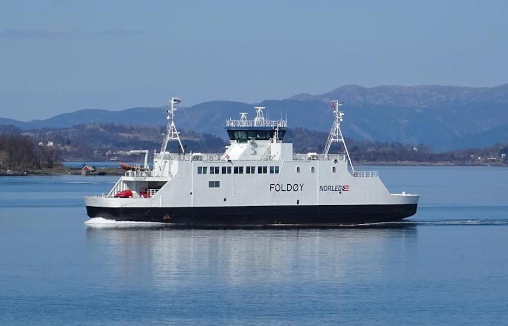 foldoy (Passenger/Ro-Ro Cargo Ship) - IMO 9192492, MMSI 259592000, Call Sign LJTJ under the flag of Norway