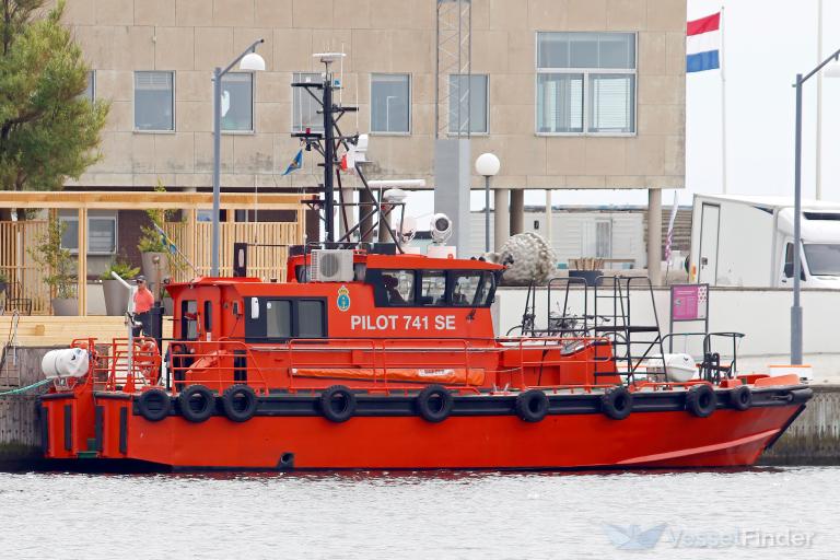 pilot 741 se (Pilot) - IMO , MMSI 265504660, Call Sign SFYA under the flag of Sweden