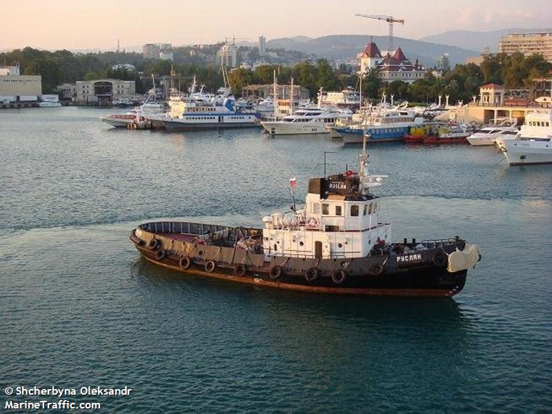 ruslan (Tug) - IMO , MMSI 272104700 under the flag of Ukraine