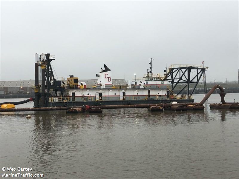 crosby dredger (Dredging or UW ops) - IMO , MMSI 367755990, Call Sign WDJ2183 under the flag of United States (USA)