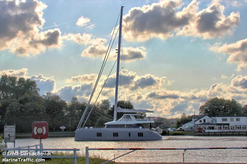 lomm (Sailing vessel) - IMO , MMSI 368107030 under the flag of United States (USA)