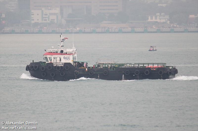 transwift sb2888e (Tanker) - IMO , MMSI 563027570, Call Sign 9V2575 under the flag of Singapore