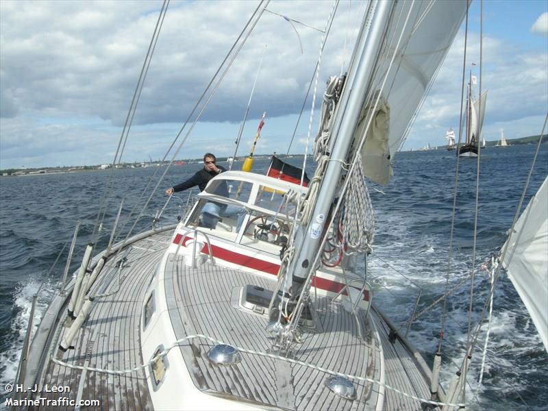 harmony (Sailing vessel) - IMO , MMSI 211147320, Call Sign DB4212 under the flag of Germany