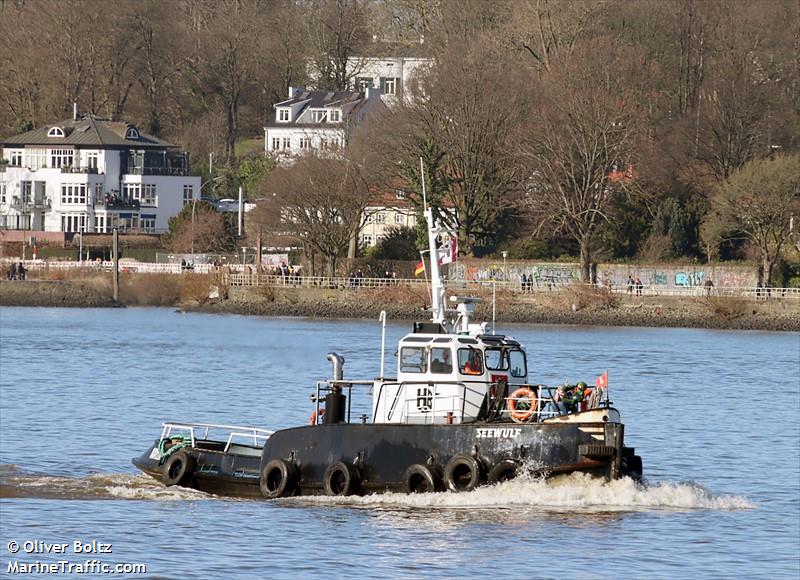 seewulf (Tug) - IMO , MMSI 211269730, Call Sign DJ5722 under the flag of Germany