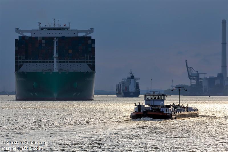 volantis (Tanker) - IMO , MMSI 211493400, Call Sign DC7996 under the flag of Germany