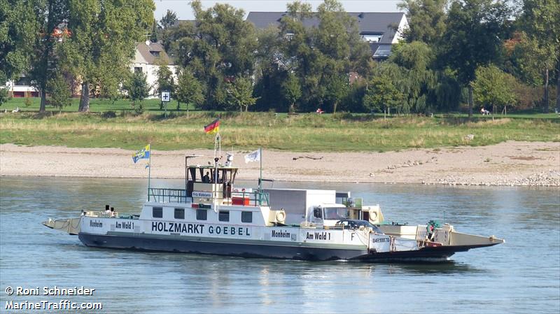 fritz middelanis (Passenger ship) - IMO , MMSI 211650870, Call Sign DC4688 under the flag of Germany