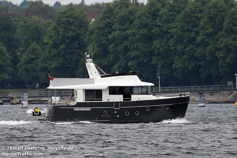 bertie (Pleasure craft) - IMO , MMSI 232003283 under the flag of United Kingdom (UK)