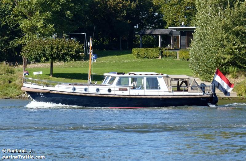 froukje (Pleasure craft) - IMO , MMSI 244850487, Call Sign PB7042 under the flag of Netherlands