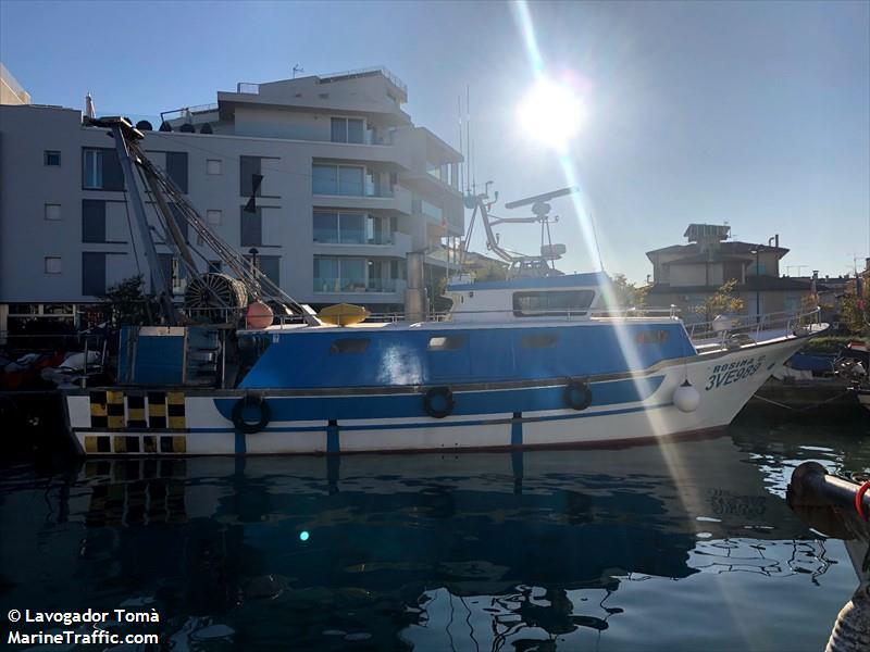 rosina c (Fishing vessel) - IMO , MMSI 247072770, Call Sign IZDK under the flag of Italy