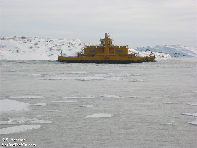 linda (Passenger ship) - IMO , MMSI 265549760, Call Sign SMQR under the flag of Sweden