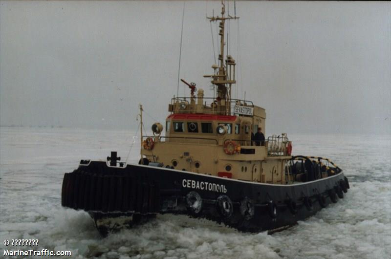 sevastopol (Tug) - IMO , MMSI 272880200, Call Sign USAC under the flag of Ukraine