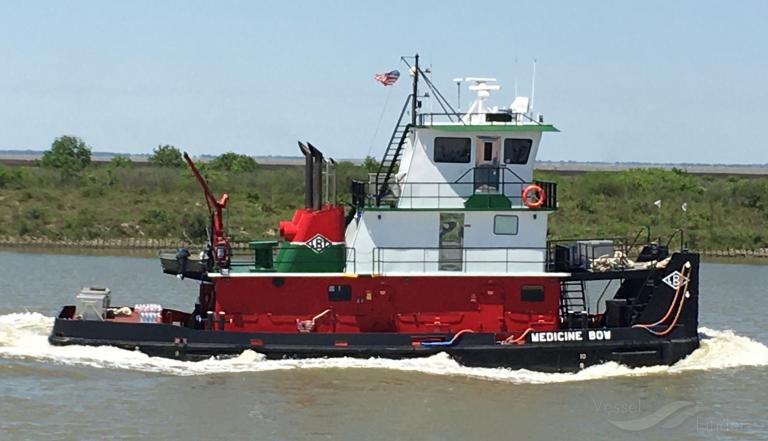 medicine bow (Tug) - IMO , MMSI 367005590, Call Sign WDC3310 under the flag of United States (USA)