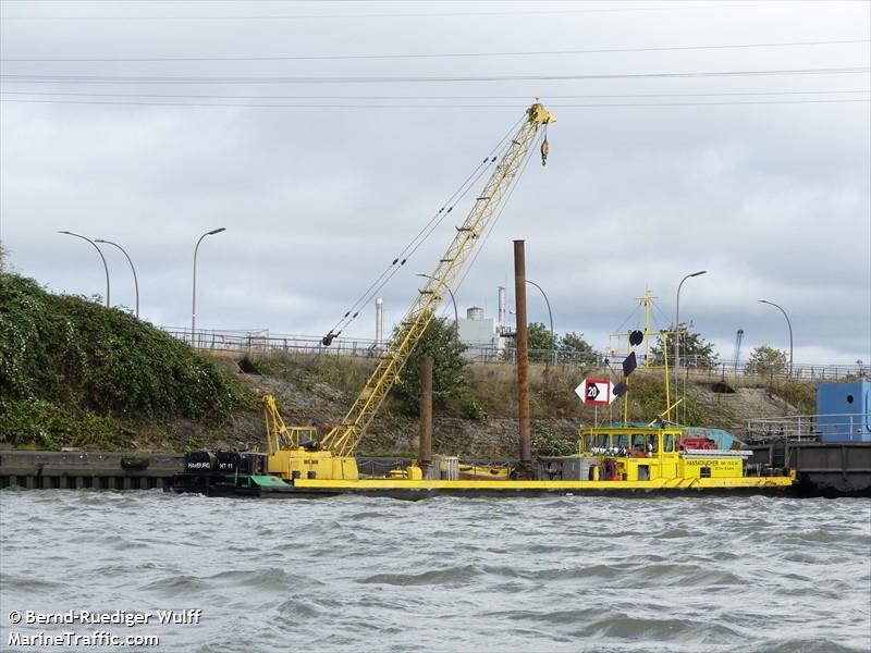 hansataucher 11 (Cargo ship) - IMO , MMSI 211255540, Call Sign DF6016 under the flag of Germany