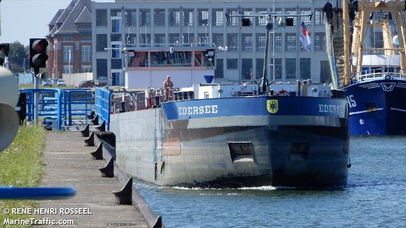 edersee (Tanker) - IMO , MMSI 211664350, Call Sign DG2132 under the flag of Germany