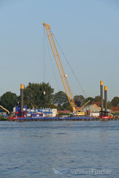 gerhard (Dredging or UW ops) - IMO , MMSI 211772470, Call Sign DB9575 under the flag of Germany