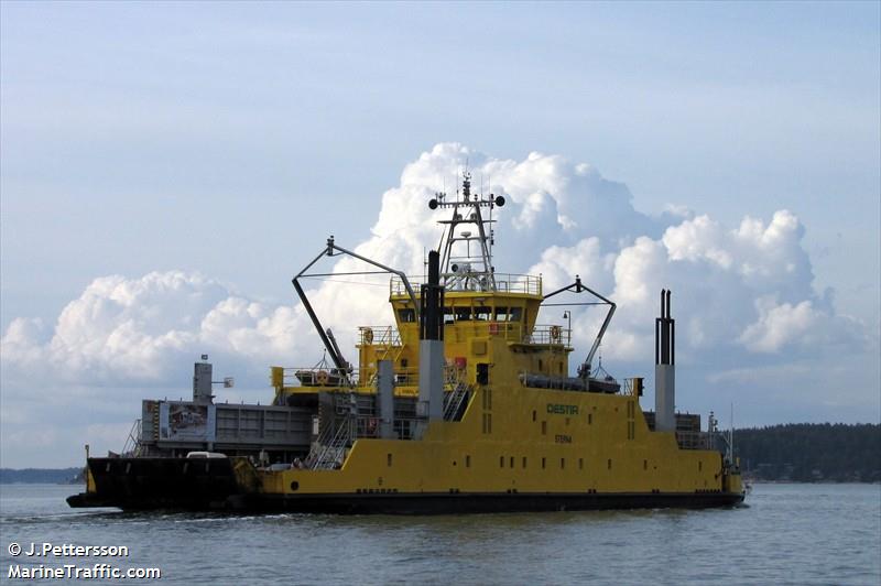 sterna (Passenger/Ro-Ro Cargo Ship) - IMO 8685753, MMSI 230987380, Call Sign OI6508 under the flag of Finland