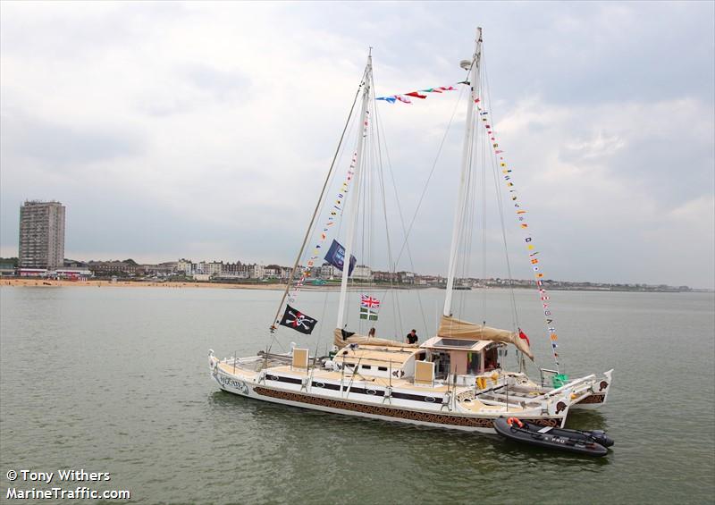 hecate (Sailing vessel) - IMO , MMSI 235081632, Call Sign 2DSF8 under the flag of United Kingdom (UK)