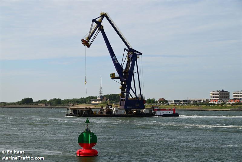ahoy titan (Dredging or UW ops) - IMO , MMSI 244090344, Call Sign PD8597 under the flag of Netherlands