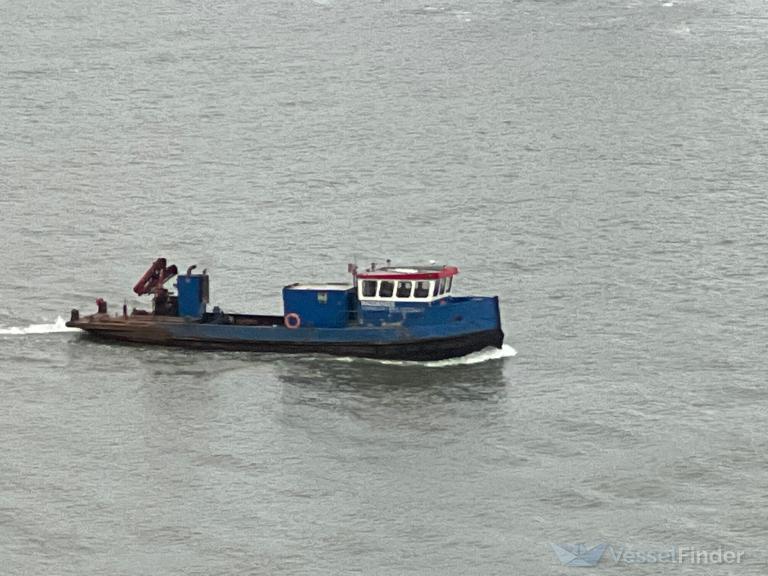 waddenzee (Dredging or UW ops) - IMO , MMSI 244130479, Call Sign PE2368 under the flag of Netherlands