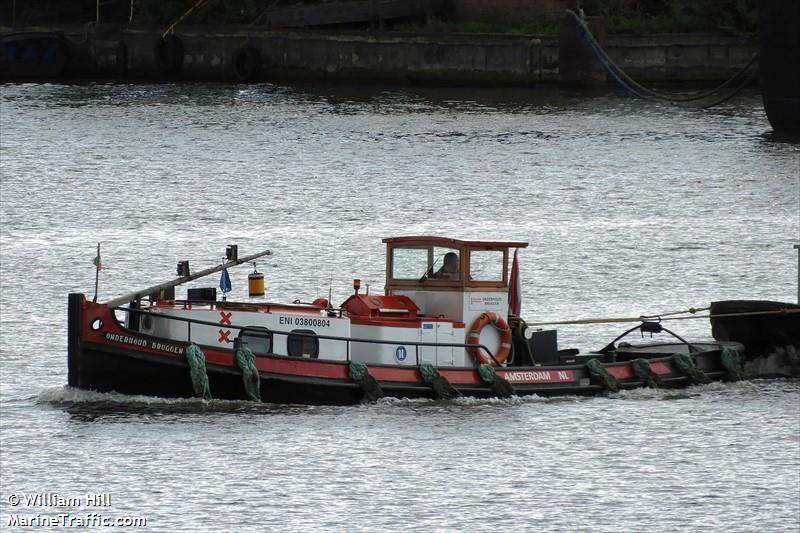 onderhoud bruggen (Tug) - IMO , MMSI 244180501, Call Sign PG9990 under the flag of Netherlands