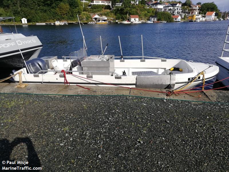 nebben (Fishing vessel) - IMO , MMSI 257102690, Call Sign LS6767 under the flag of Norway