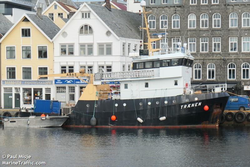 haltbakk server (Buoy/Lighthouse Vessel) - IMO 7607106, MMSI 257371500, Call Sign LEZR under the flag of Norway