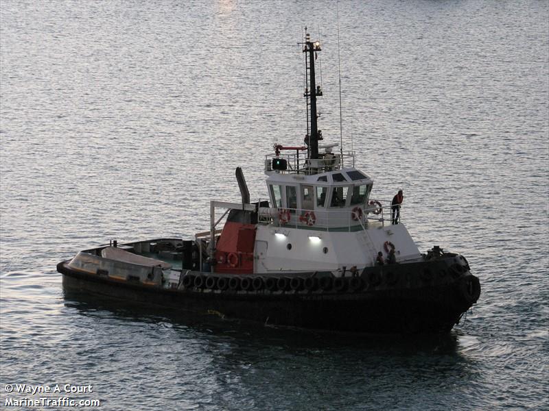 chambon largade (Tug) - IMO , MMSI 540011900, Call Sign FGD9565 under the flag of New Caledonia