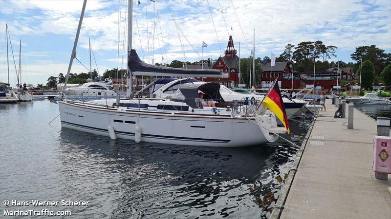 ad astra (Sailing vessel) - IMO , MMSI 211124020, Call Sign DD7782 under the flag of Germany