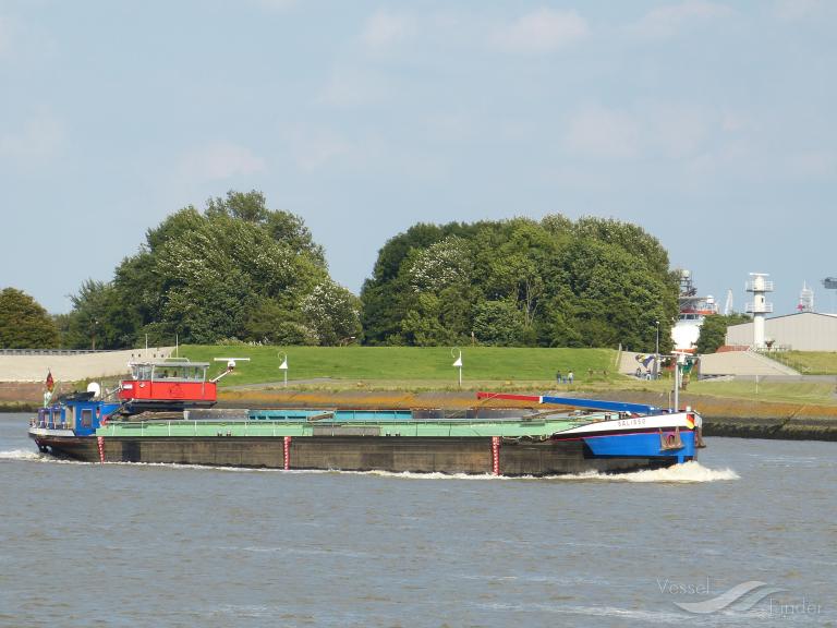 salisso (Cargo ship) - IMO , MMSI 211514850, Call Sign DA5903 under the flag of Germany