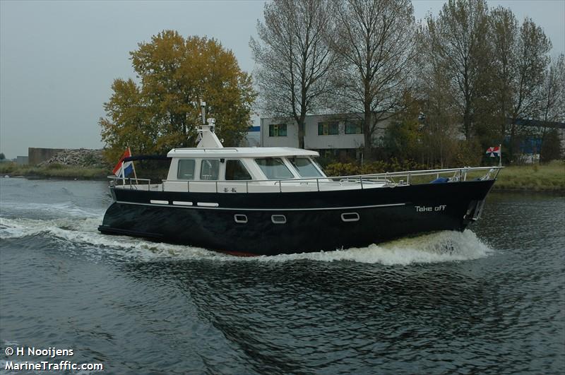 take off (Pleasure craft) - IMO , MMSI 244050606, Call Sign PC3233 under the flag of Netherlands