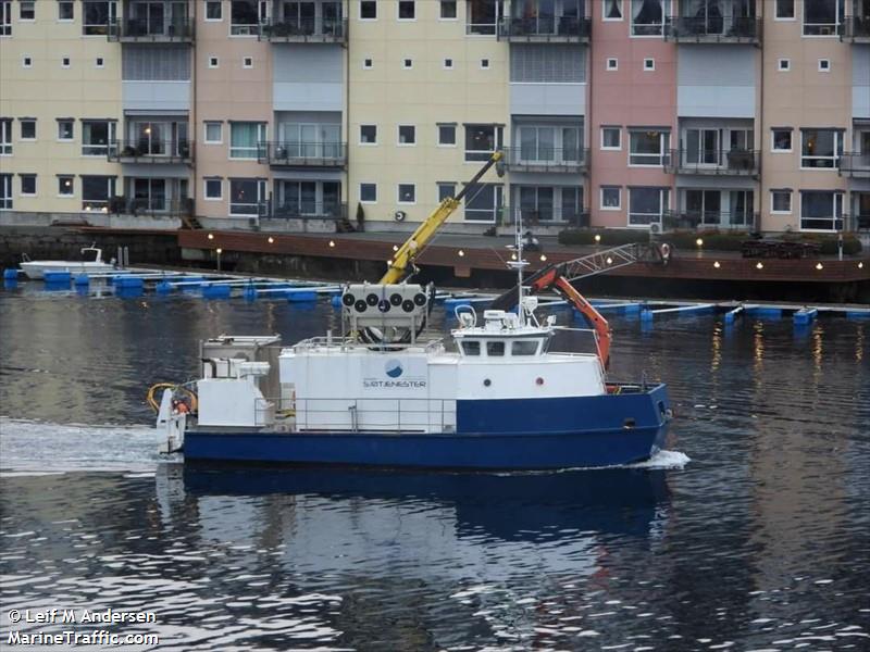 salsa (Dredging or UW ops) - IMO , MMSI 257017100, Call Sign LK9825 under the flag of Norway