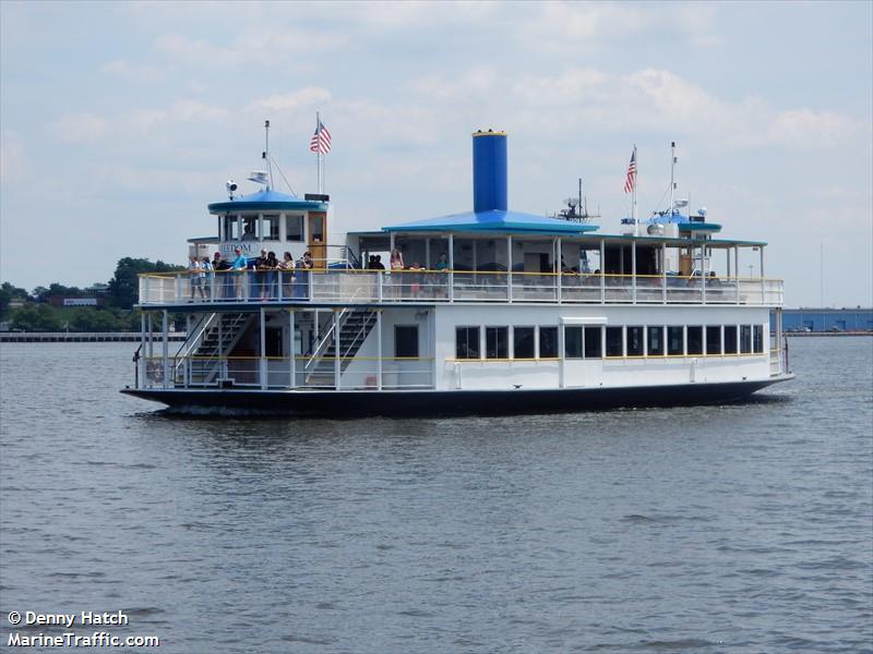 mv freedom (Passenger ship) - IMO , MMSI 367670870, Call Sign WDH9715 under the flag of United States (USA)